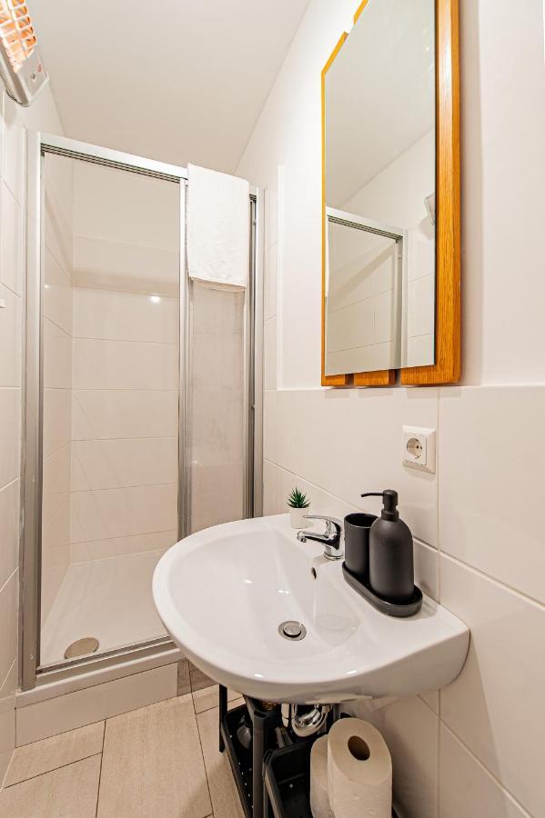My City Apartment- Vienna Jungle Room Viena Exterior foto
